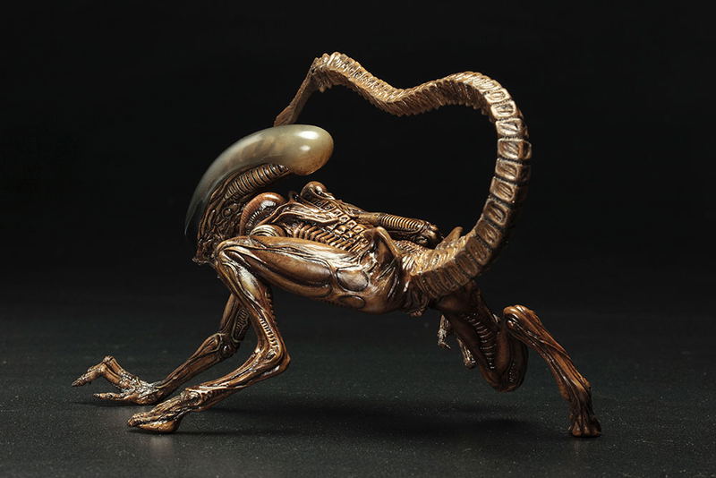 ARTFX+ Alien 3 1/10 Scale Pre-Painted Figure: Dog Alien image 11