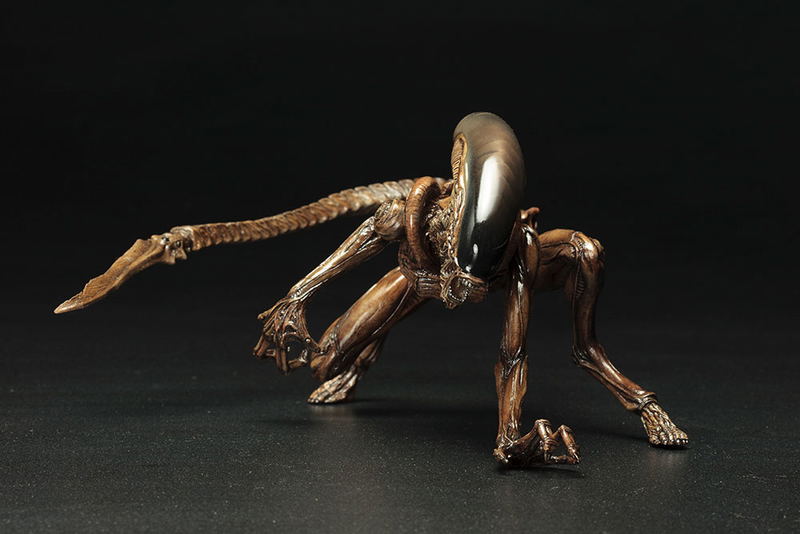 ARTFX+ Alien 3 1/10 Scale Pre-Painted Figure: Dog Alien image 8