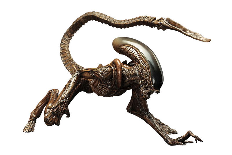 ARTFX+ Alien 3 1/10 Scale Pre-Painted Figure: Dog Alien image 1