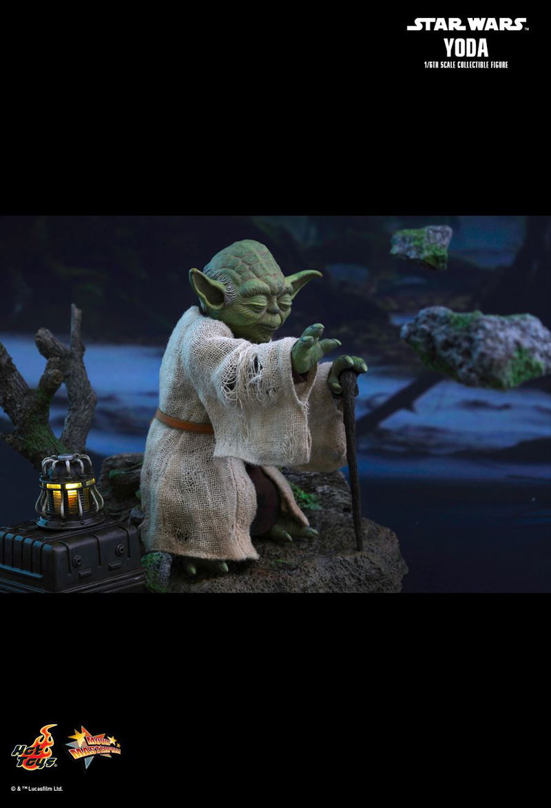 Star Wars Episode V The Empire Strikes Back 1/6 Scale Collectible Figure: Yoda image 13