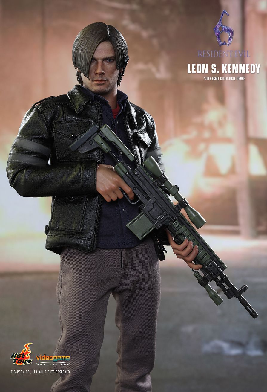 Resident Evil 6 1/6 Scale Collectible Figure: Leon S. Kennedy