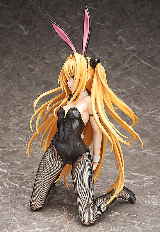 To Love-Ru Darkness 1/4 Scale Pre-painted PVC Figure: Golden Darkness Bunny Ver. image 3