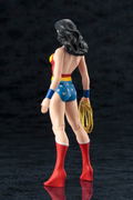 ARTFX+ DC Universe Super Powers Classics 1/10 Scale Pre-Painted Figure: Wonder Woman thumbnail 7