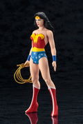ARTFX+ DC Universe Super Powers Classics 1/10 Scale Pre-Painted Figure: Wonder Woman thumbnail 9