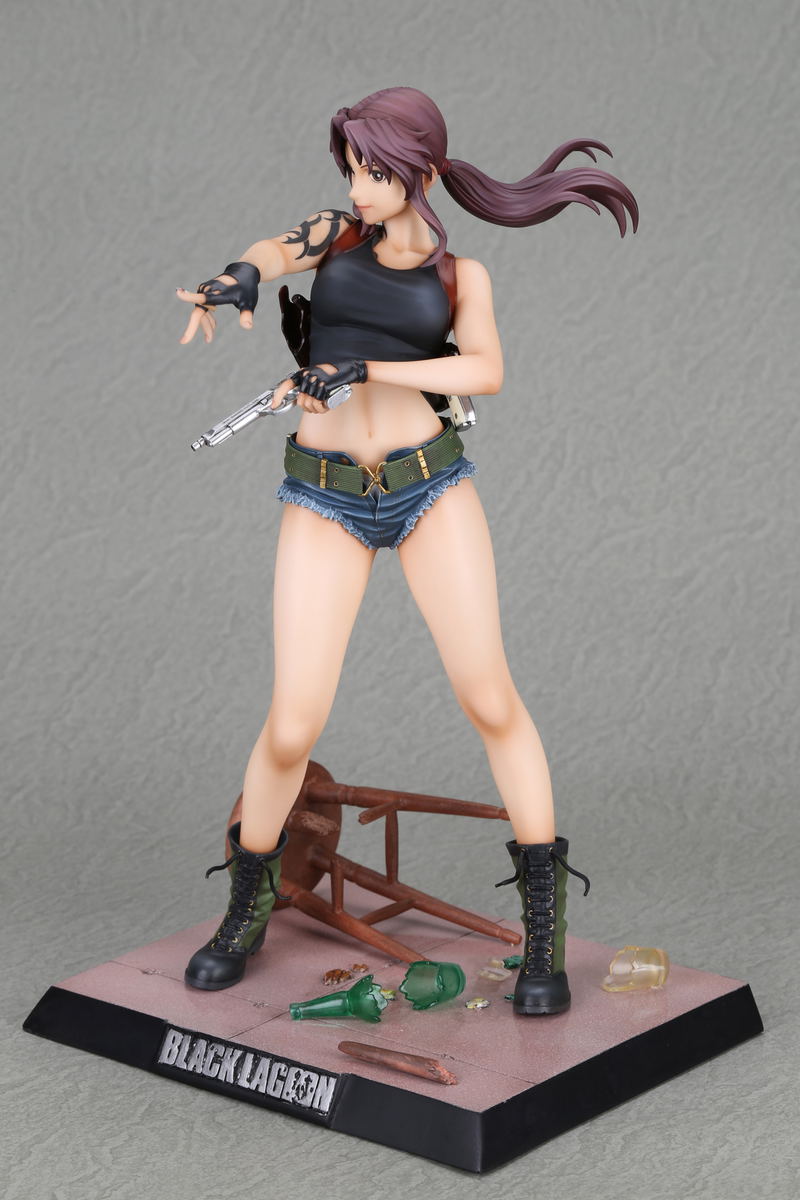 Black Lagoon 1/6 Scale Pre-Painted Figure: Revy Two Hand image 3