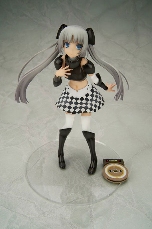Miss Monochrome -The Animation- 2 1/8 Scale Pre-Painted Figure: Miss Monochrome Black Ver. image 2