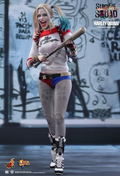 DC Comics Suicide Squad 1/6 Scale Collectible Figure: Harley Quinn thumbnail 6