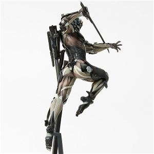 mensHdge technical statue No. 33 Metal Gear Solid Rising Revengeance: Raiden