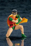 ARTFX+ DC Universe Batman 1/10 Scale Pre-Painted Figure: Batman & Robin 2 Pack thumbnail 13