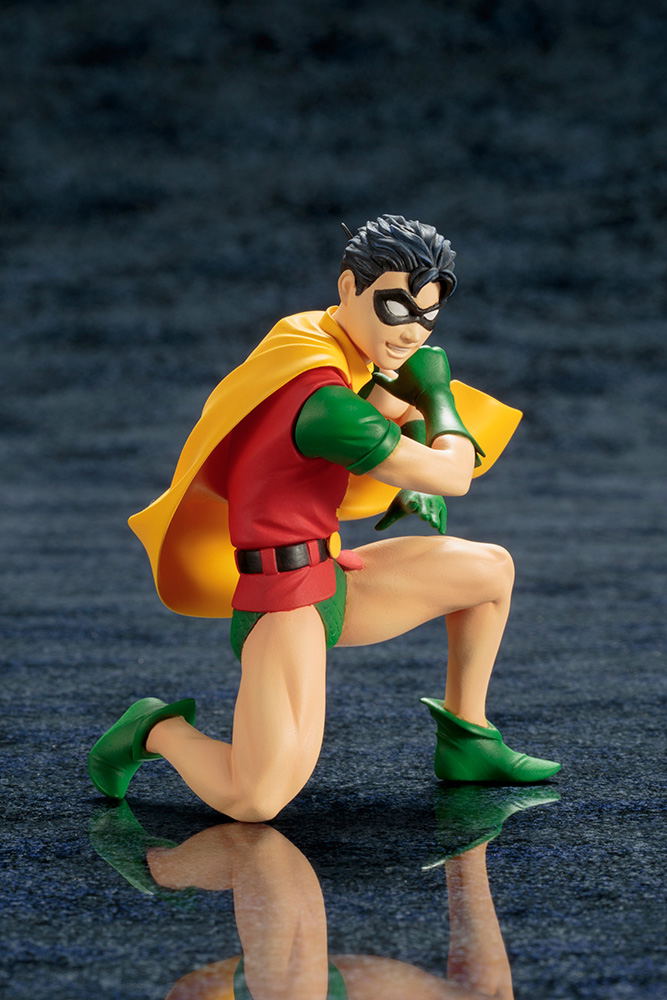 ARTFX+ DC Universe Batman 1/10 Scale Pre-Painted Figure: Batman & Robin 2 Pack image 16