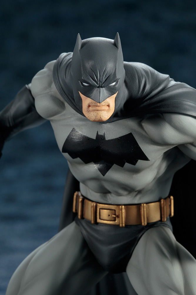 ARTFX+ DC Universe Batman 1/10 Scale Pre-Painted Figure: Batman & Robin 2 Pack image 17