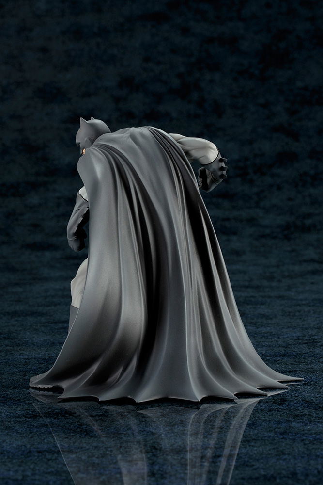 ARTFX+ DC Universe Batman 1/10 Scale Pre-Painted Figure: Batman & Robin 2 Pack image 8