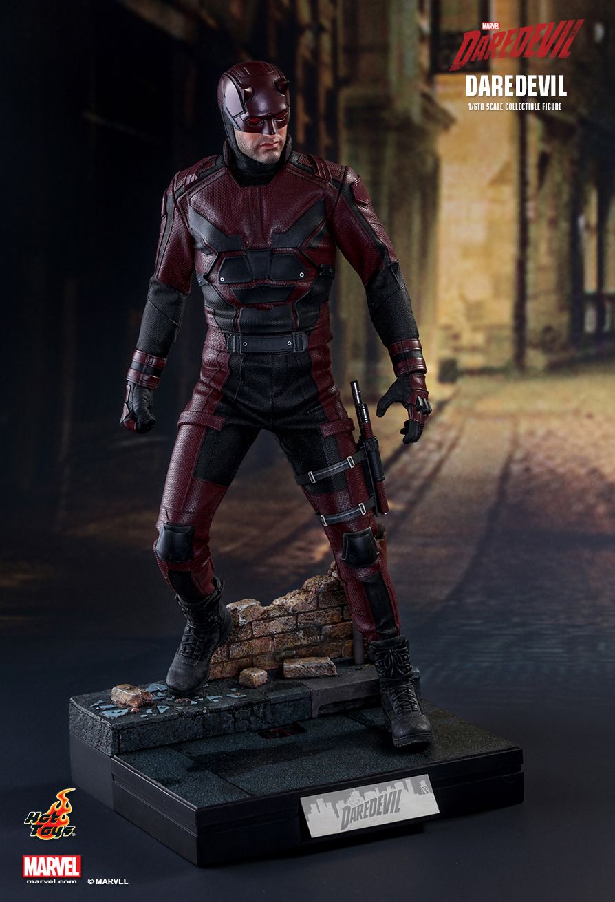 Marvel's Daredevil 1/6 Scale Collectible Figure: Daredevil