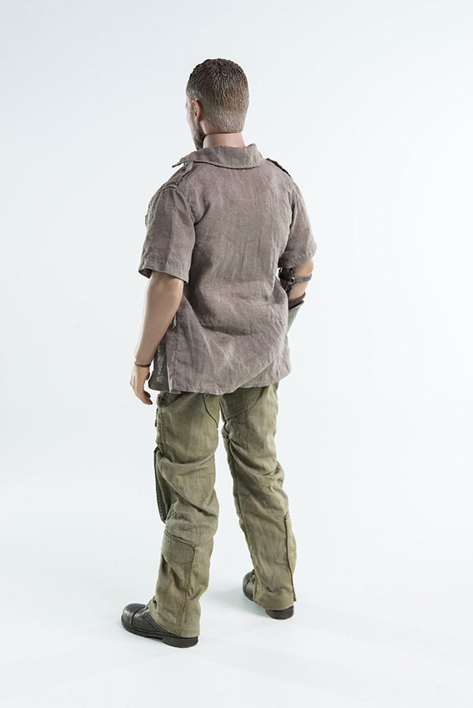 The Walking Dead 1/6 Scale Pre-Painted Action Figure: Merle Dixon image 7