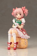 Puella Magi Madoka Magica The Movie 1/8 Scale Pre-Painted Figure: Madoka Kaname Kotobukiya Ver. thumbnail 2