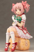 Puella Magi Madoka Magica The Movie 1/8 Scale Pre-Painted Figure: Madoka Kaname Kotobukiya Ver. thumbnail 4