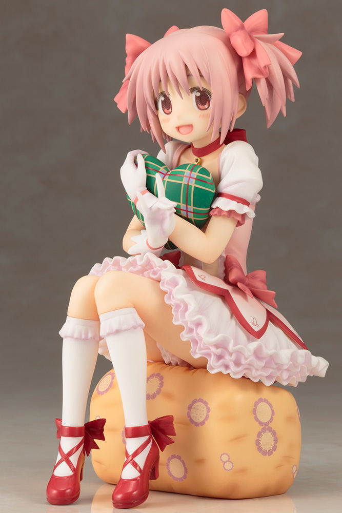 Puella Magi Madoka Magica The Movie 1/8 Scale Pre-Painted Figure: Madoka Kaname Kotobukiya Ver. image 4