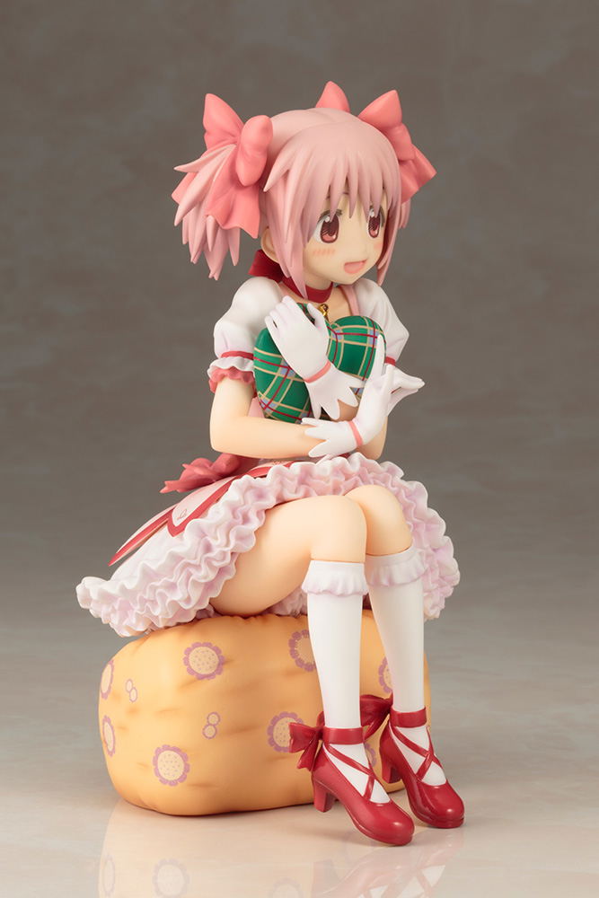 Puella Magi Madoka Magica The Movie 1/8 Scale Pre-Painted Figure: Madoka Kaname Kotobukiya Ver. image 7