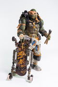 Teenage Mutant Ninja Turtles Out of the Shadows 1/6 Scale Collectible Figure: Michelangelo thumbnail 3