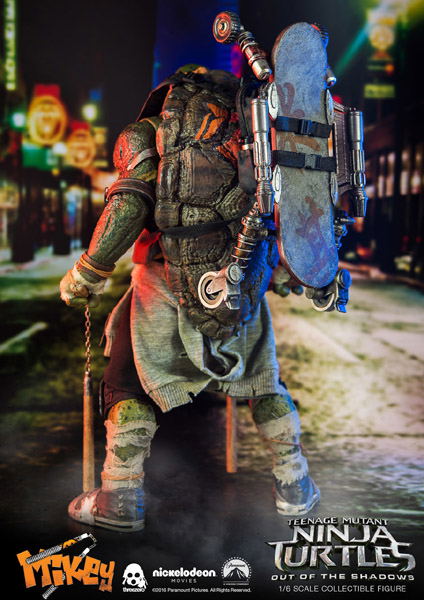 Teenage Mutant Ninja Turtles Out of the Shadows 1/6 Scale Collectible Figure: Michelangelo image 12