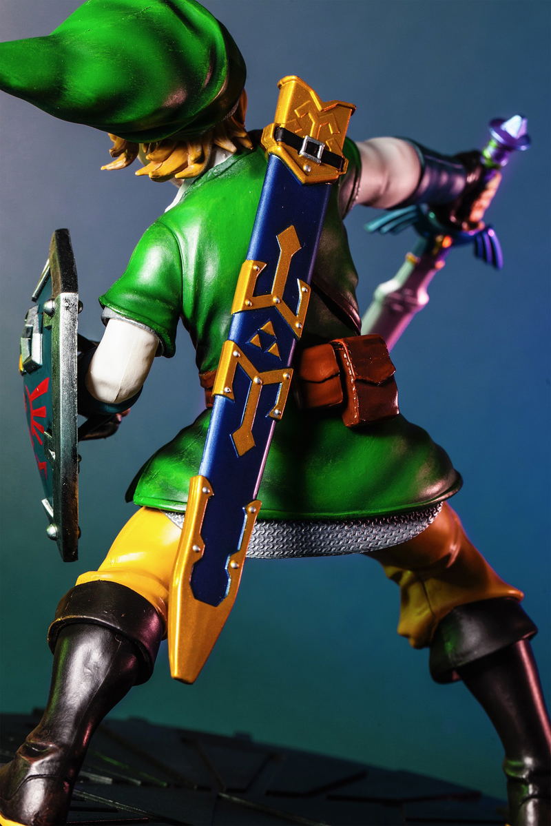 The Legend of Zelda Skyward Sword Vinyl Statue: Link image 13