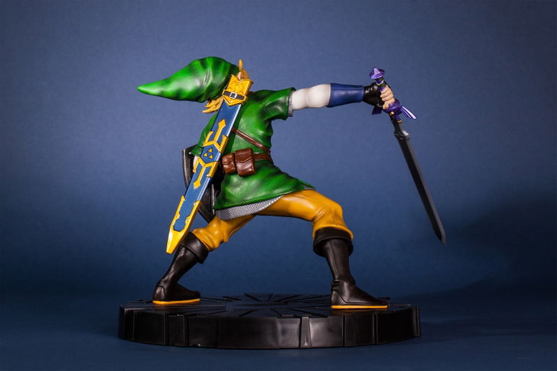 The Legend of Zelda Skyward Sword Vinyl Statue: Link image 32