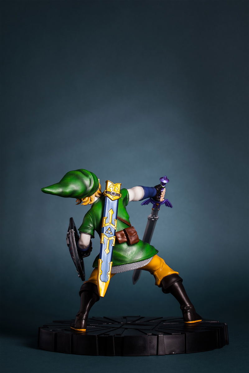 The Legend of Zelda Skyward Sword Vinyl Statue: Link image 7