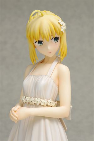 Fate/Stay Night Unlimited Blade Works 1/8 Scale Pre-Painted Figure: Saber One-piece Style