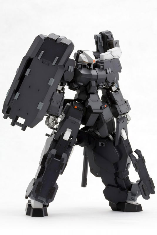 Frame Arms 1/100 Scale Model Kit: XFA-01 Werewolf Spector:RE image 2