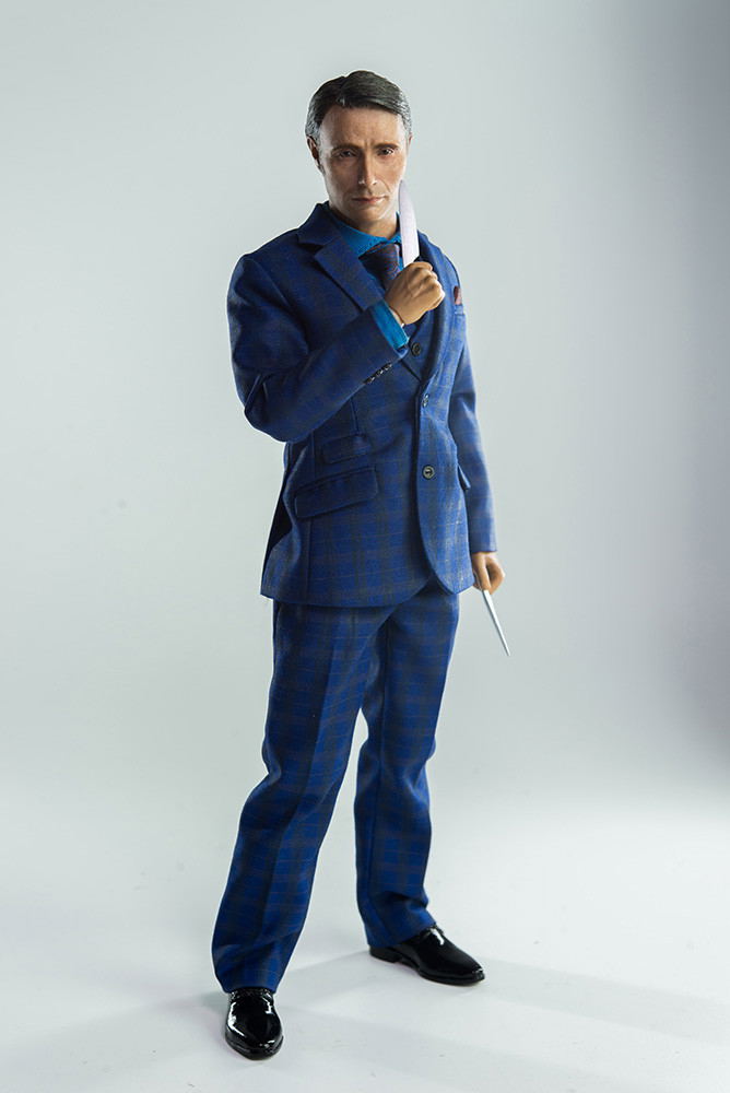 Hannibal 1/6 Scale Pre-Painted Action Figure: Dr. Hannibal Lecter