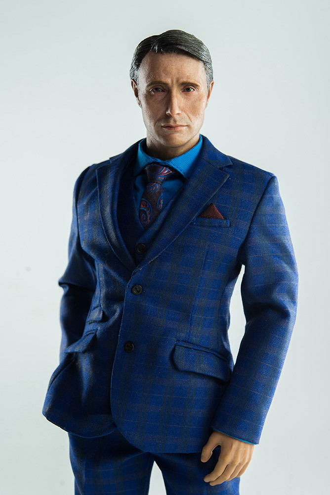 Hannibal 1/6 Scale Pre-Painted Action Figure: Dr. Hannibal Lecter