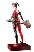 ARTFX+ Batman 1/10 Scale Pre-Painted Figure: Harley Quinn thumbnail 1