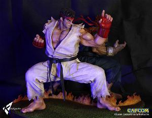 Street Fighter 1/4 Scale Diorama: The Beast Unleashed - Evil Ryu