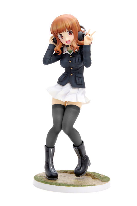 Girls und Panzer Dream Tech 1/8 Scale Pre-Painted Figure: Saori Takebe (Panzer Jacket Ver.) image 1