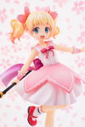 Hello!! Kiniro Mosaic 1/7 Scale Pre-Painted Figure: Alice Cartelet UK Battle Ver. thumbnail 9