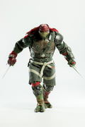 Teenage Mutant Ninja Turtles Out of the Shadows 1/6 Scale Collectible Figure: Raphael thumbnail 3