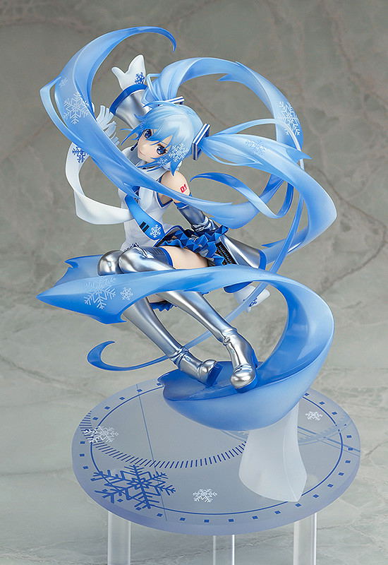 Character Vocal Series 01 Hatsune Miku 1/7 Scale Pre-Painted Figure: Snow Miku image 2