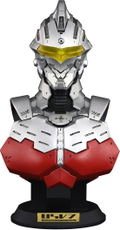Ultraman Suit Ver.7.2 Bust Figure thumbnail 1