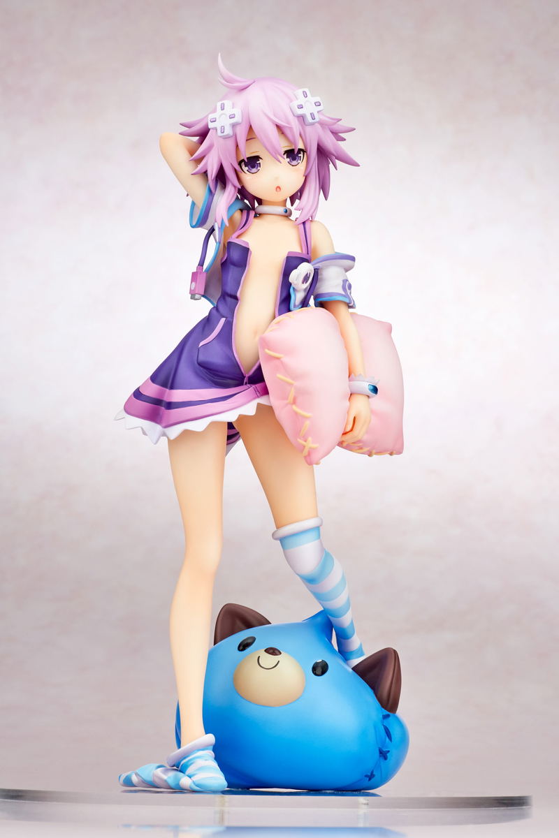Hyperdimension Neptunia 1/8 Scale Pre-Painted Figure: Neptune image 21