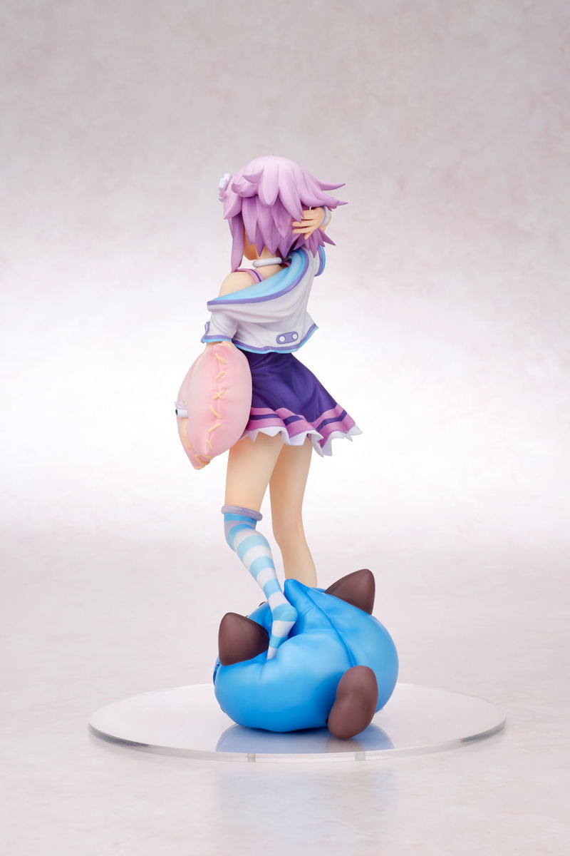 Hyperdimension Neptunia 1/8 Scale Pre-Painted Figure: Neptune image 5