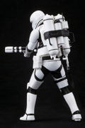 ARTFX+ Star Wars 1/10 Scale Pre-Painted Figure: First Order Snowtrooper & First Order Flametrooper 2 Pack Force Awakens Ver. thumbnail 12