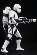 ARTFX+ Star Wars 1/10 Scale Pre-Painted Figure: First Order Snowtrooper & First Order Flametrooper 2 Pack Force Awakens Ver. thumbnail 14