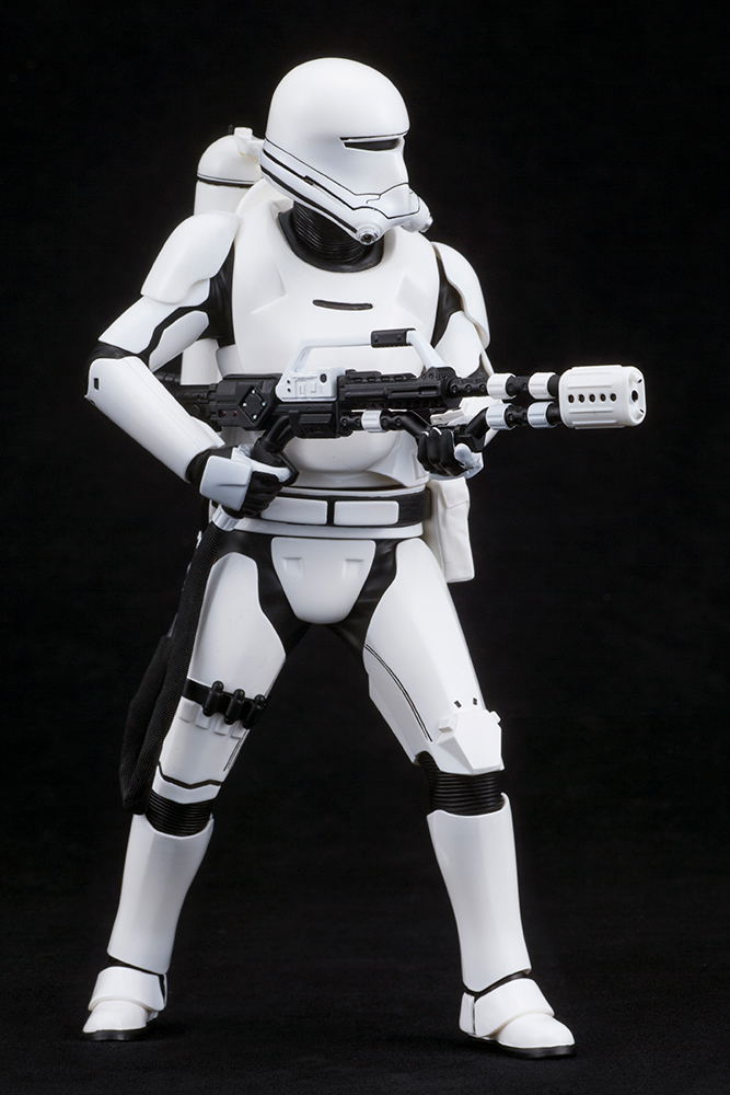 ARTFX+ Star Wars 1/10 Scale Pre-Painted Figure: First Order Snowtrooper & First Order Flametrooper 2 Pack Force Awakens Ver. image 15