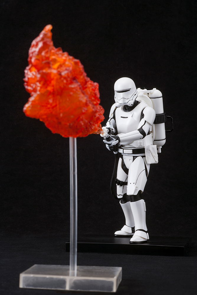 ARTFX+ Star Wars 1/10 Scale Pre-Painted Figure: First Order Snowtrooper & First Order Flametrooper 2 Pack Force Awakens Ver. image 18