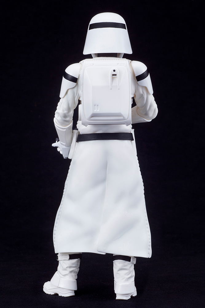 ARTFX+ Star Wars 1/10 Scale Pre-Painted Figure: First Order Snowtrooper & First Order Flametrooper 2 Pack Force Awakens Ver. image 4