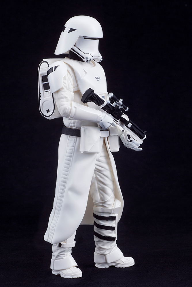 ARTFX+ Star Wars 1/10 Scale Pre-Painted Figure: First Order Snowtrooper & First Order Flametrooper 2 Pack Force Awakens Ver. image 5