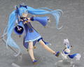 figma No. EX-037 Character Vocal Series 01 Hatsune Miku: Snow Miku Twinkle Snow Ver. thumbnail 3