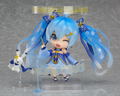 Nendoroid No. 701 Character Vocal Series 01 Hatsune Miku: Snow Miku Twinkle Snow Ver. thumbnail 4