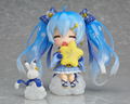 Nendoroid No. 701 Character Vocal Series 01 Hatsune Miku: Snow Miku Twinkle Snow Ver. thumbnail 7