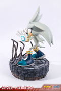 Sonic the Hedgehog Statue: Silver the Hedgehog thumbnail 4